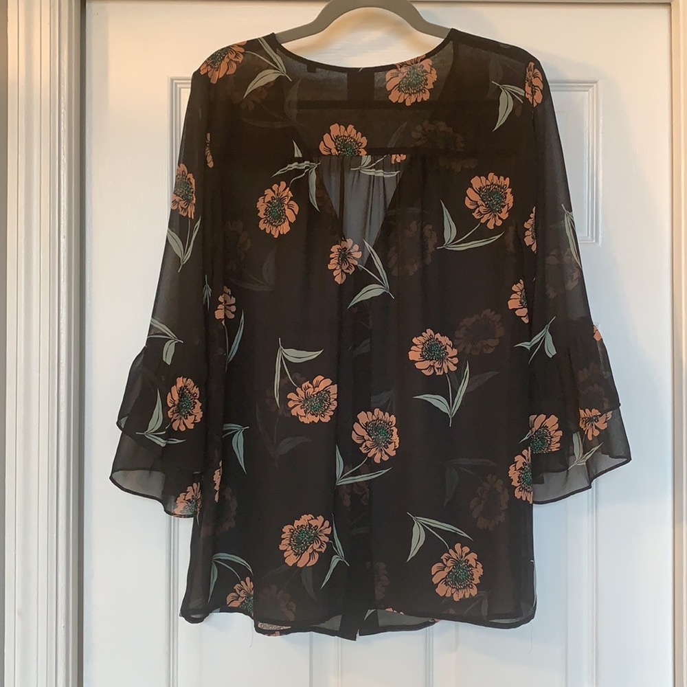 Sheer Cabi Button Up Top - image 2
